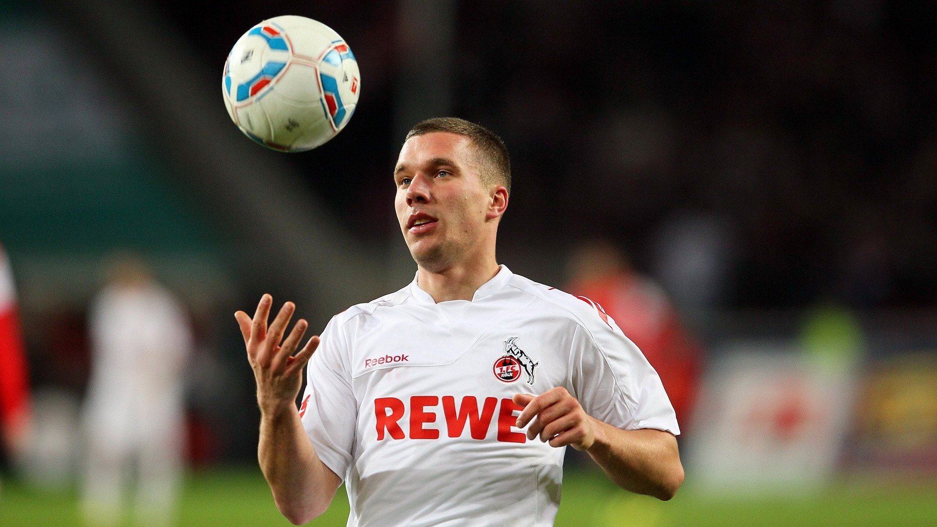 半岛体育-勒沃库森阵容